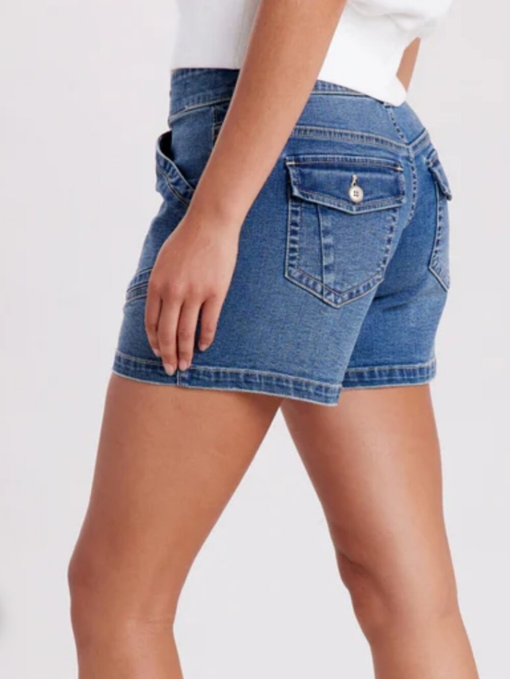 Unionbay Alix 5" Stretch Shorts Size 16